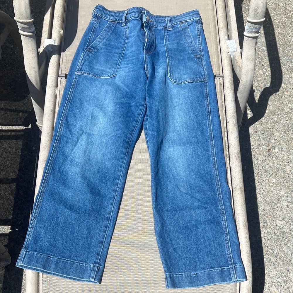Old Navy Relaxed Fit Men's Jeans in Blue